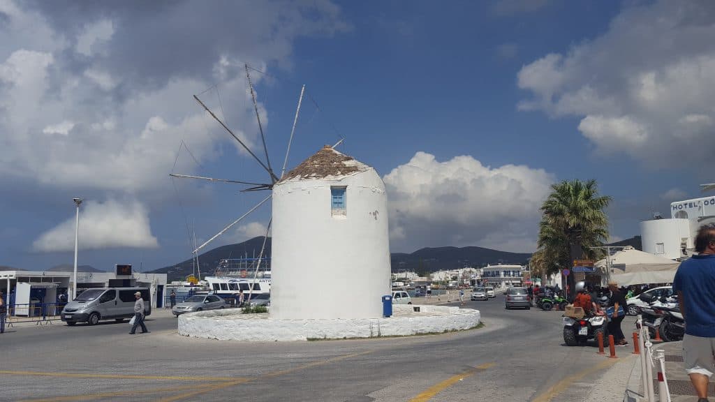 Paros