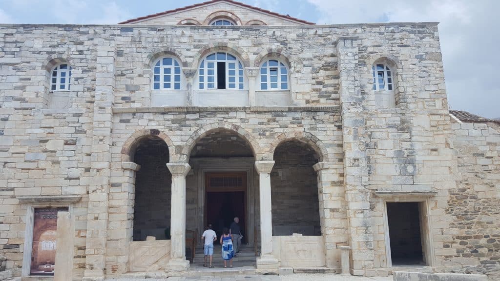 Paros